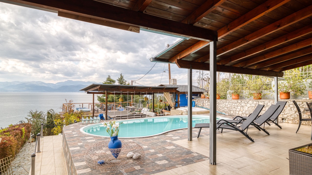 Photo of Outdoor in Kamena Vourla