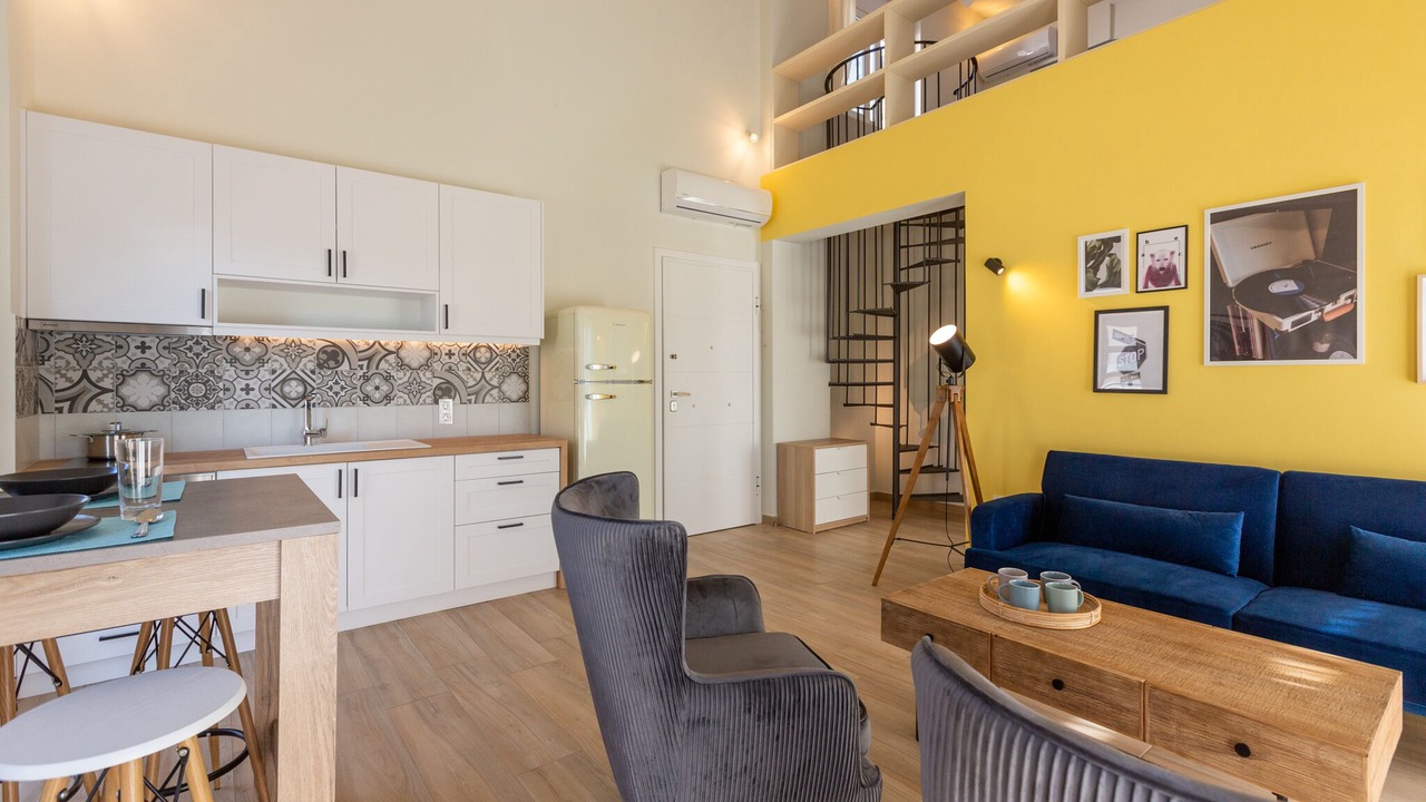Photo of Livingroom in Psathopirgos