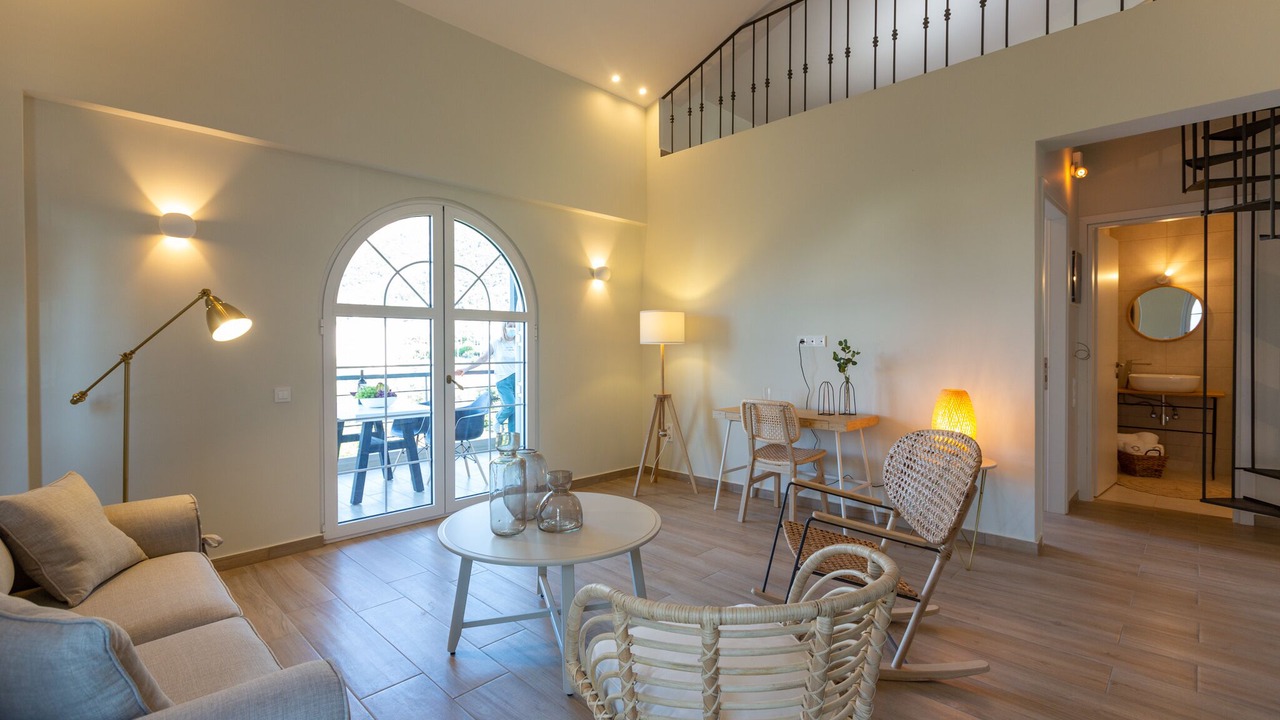 Photo of Livingroom in Psathopirgos