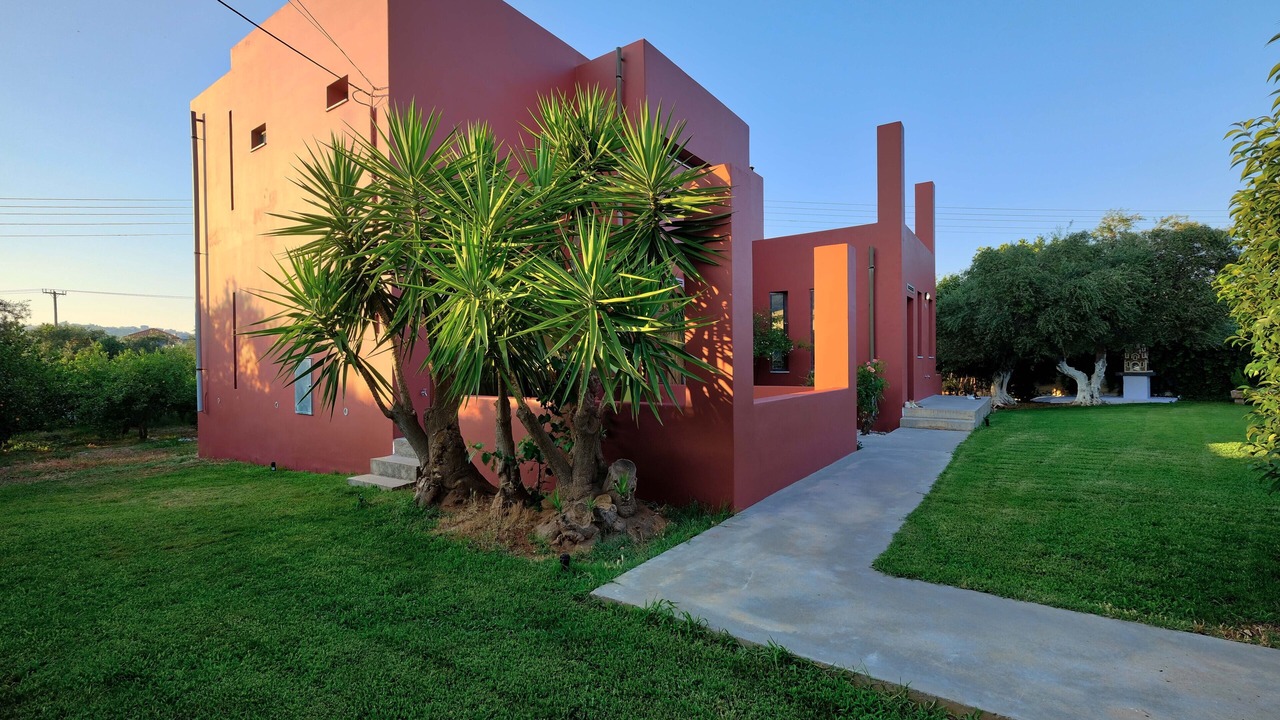 Photo of Outdoor in Souda