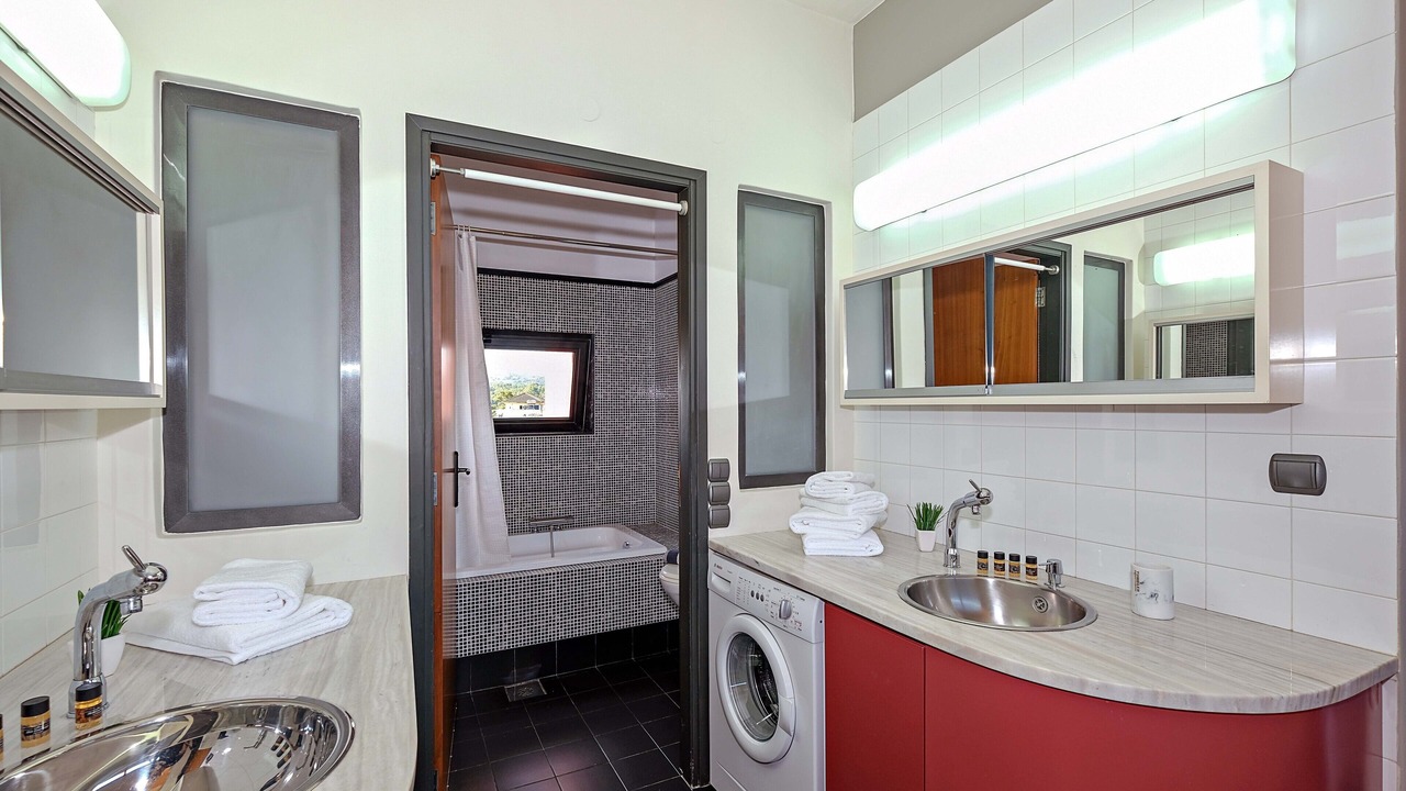 Photo of Bathroom in Souda