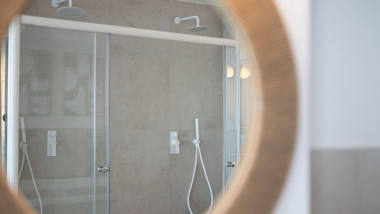 Photo of Bathroom in Perama
