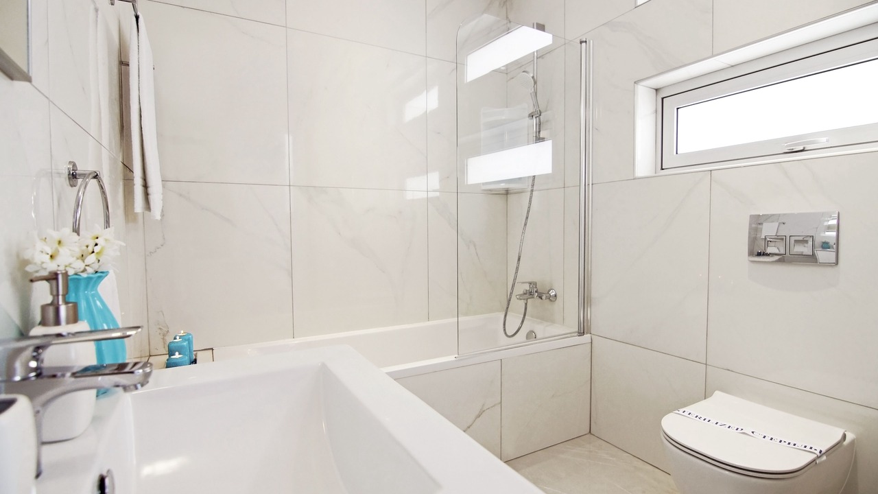 Photo of Bathroom in Paralimni