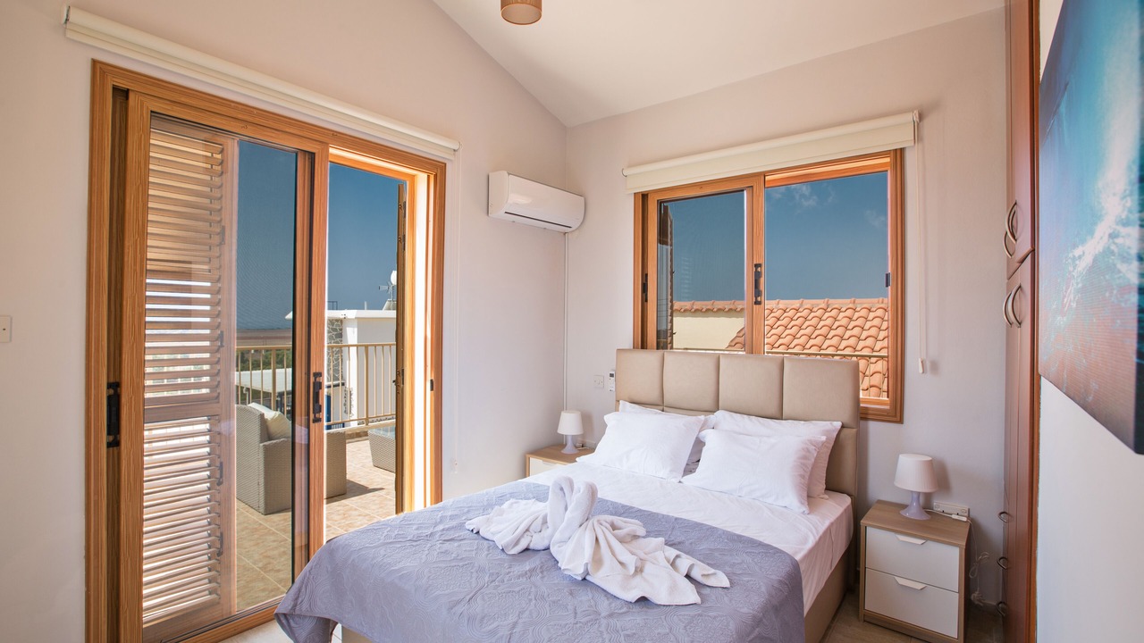 Photo of Bedroom in Cape Greko