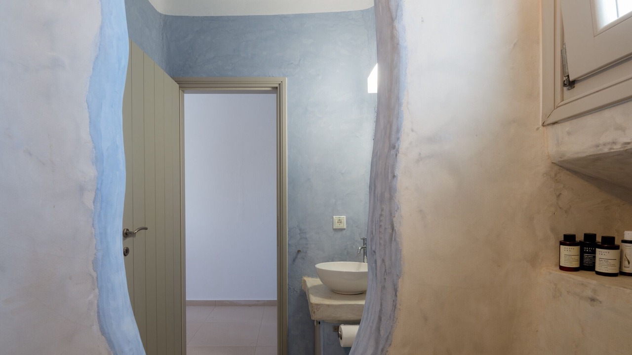 Photo of Bathroom in Paros