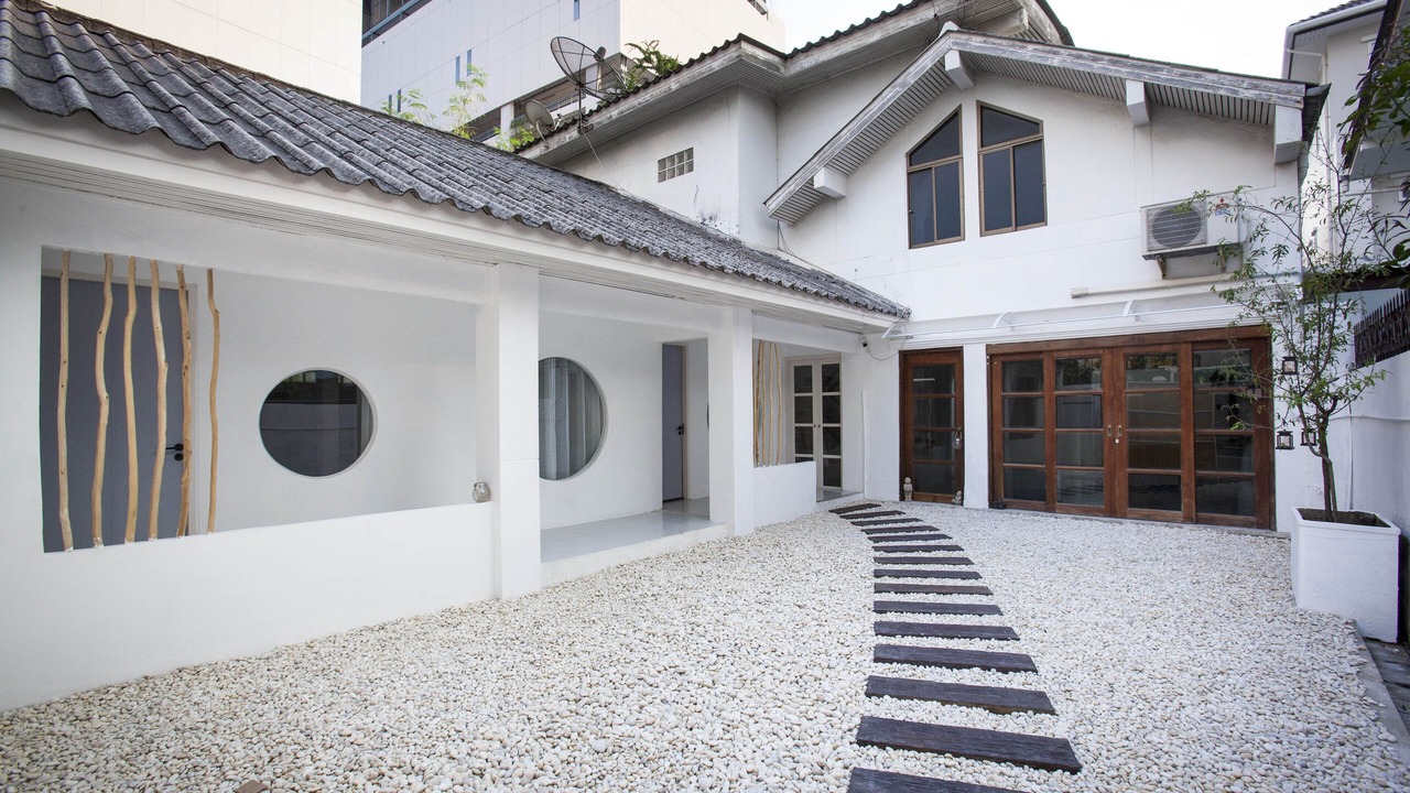 Photo of Outdoor in Ratchadaphisek