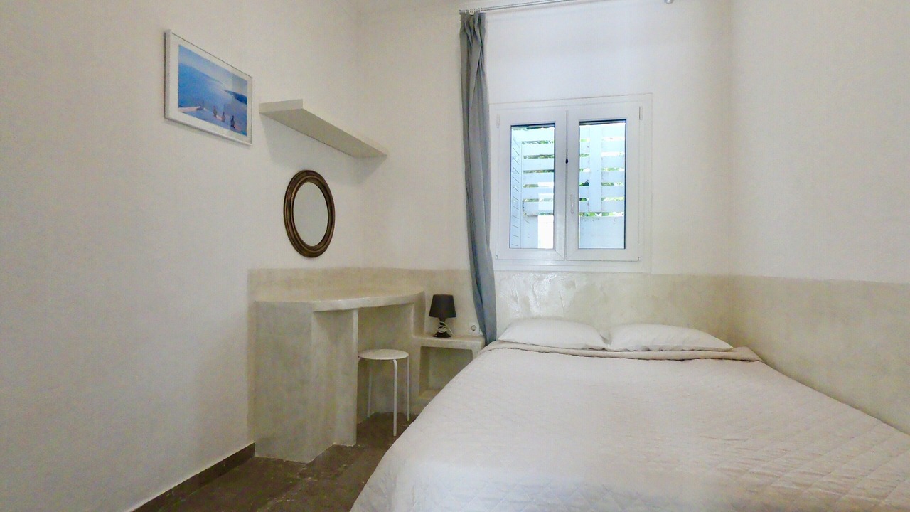 Photo of Bedroom in Perissa