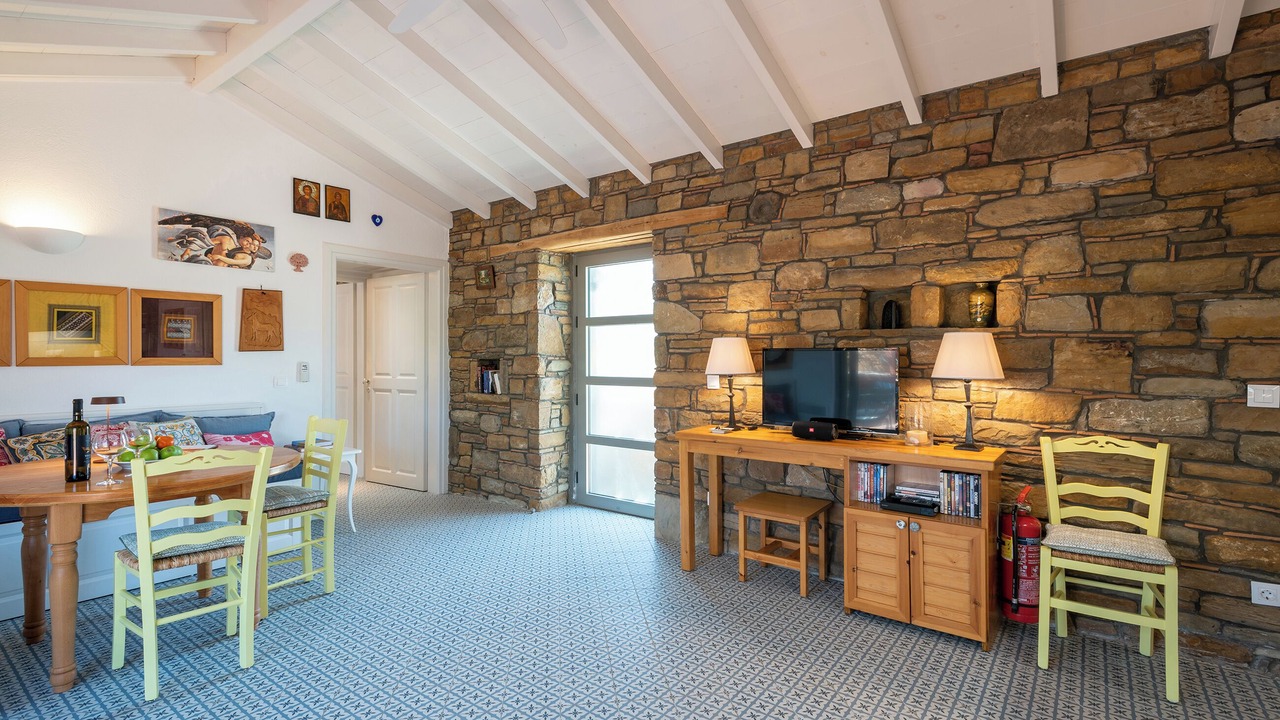 Photo of Livingroom in Mirina