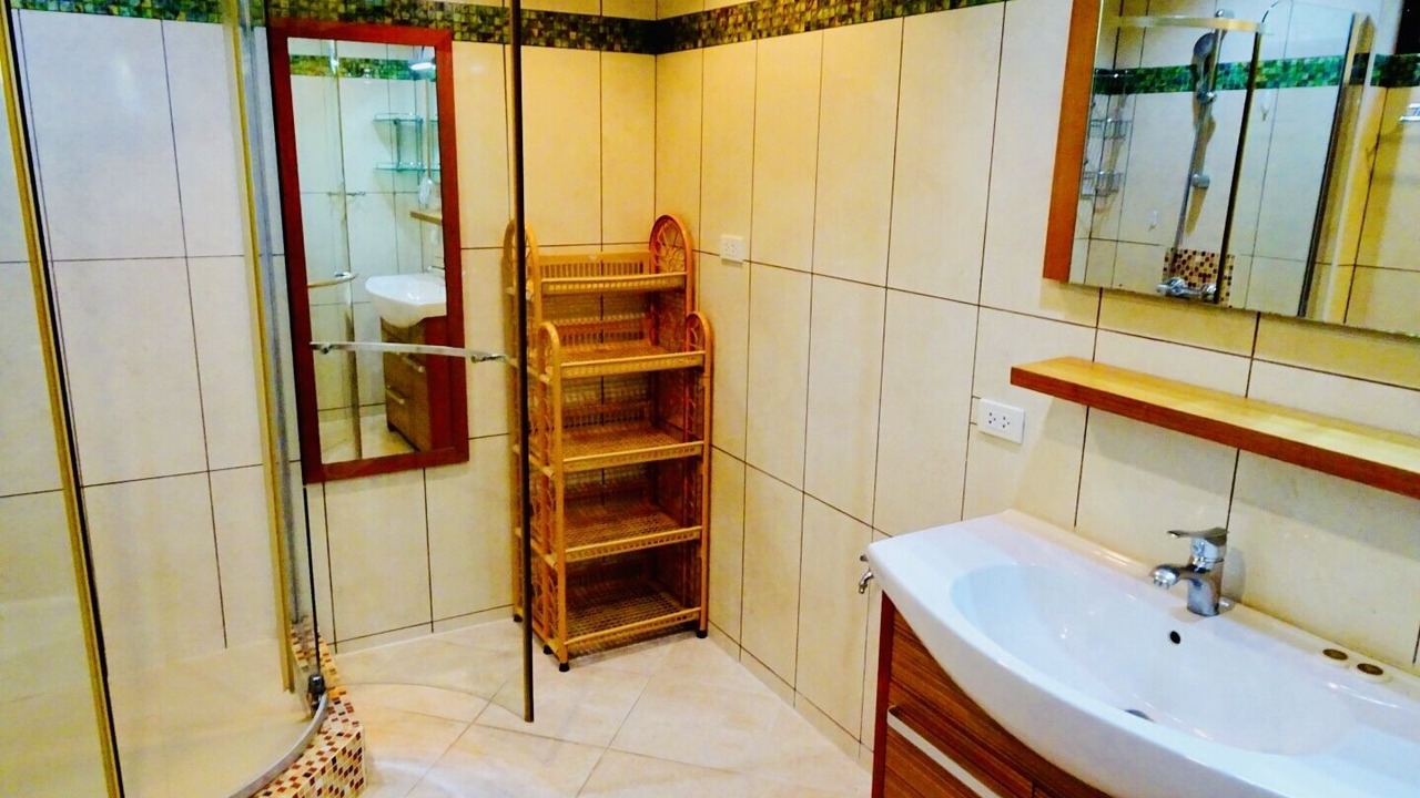 Photo of Bathroom in Lamai