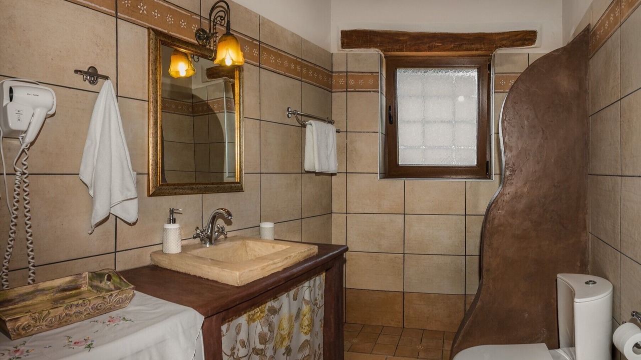Photo of Bathroom in Pefki