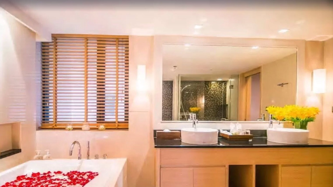 Photo of Bathroom in Bang Kaeo
