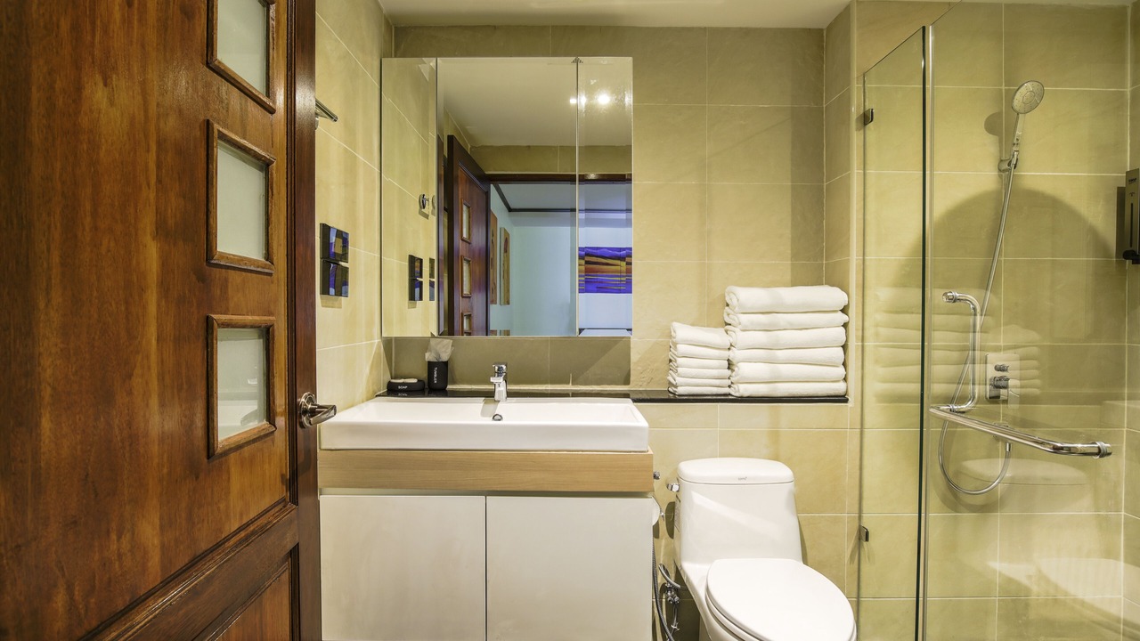 Photo of Bathroom in Old City