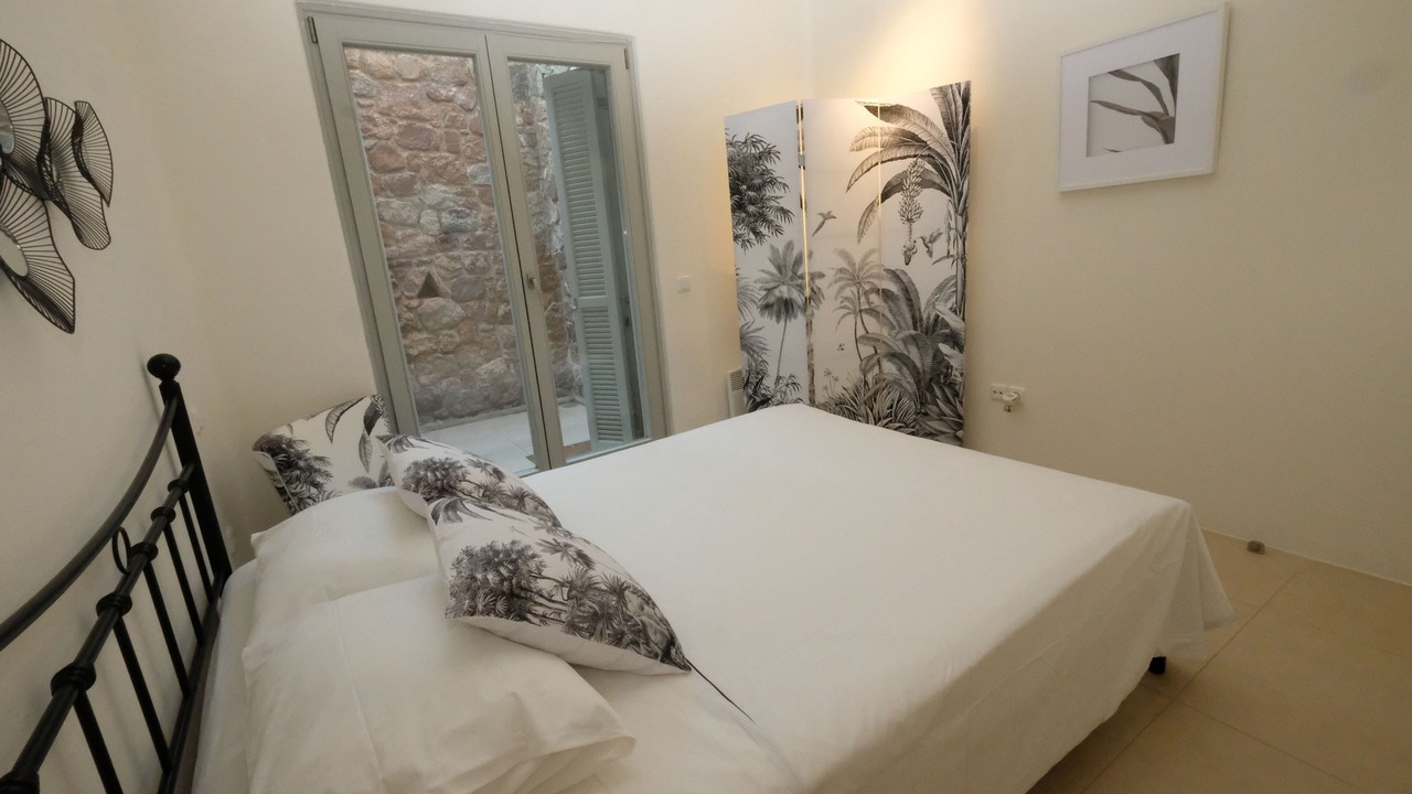 Photo of Bedroom in Perdhika