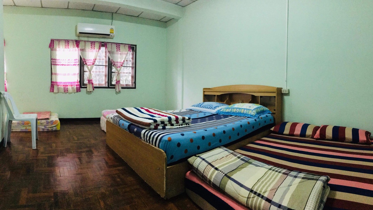 Photo of Bedroom in Laem Phak Bia