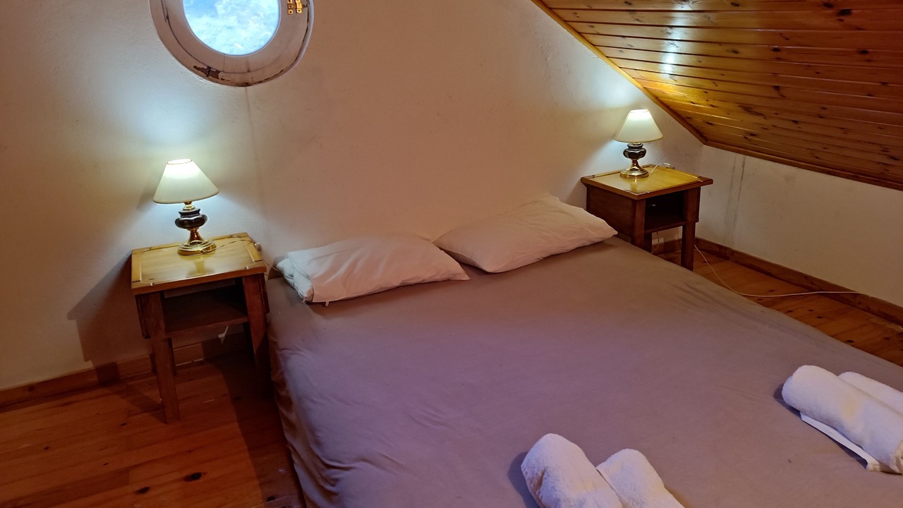 Photo of Bedroom in Artemisia