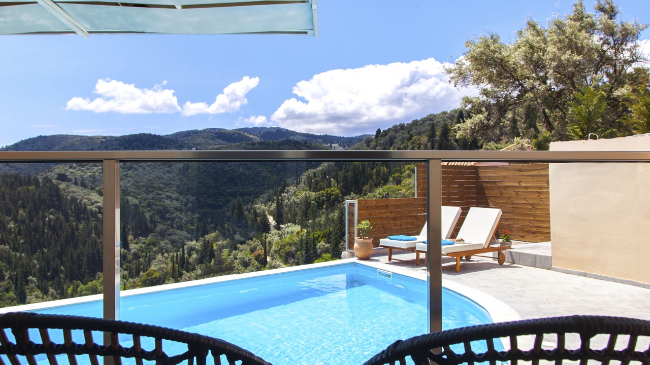 Photo of Outdoor in Apolpaina