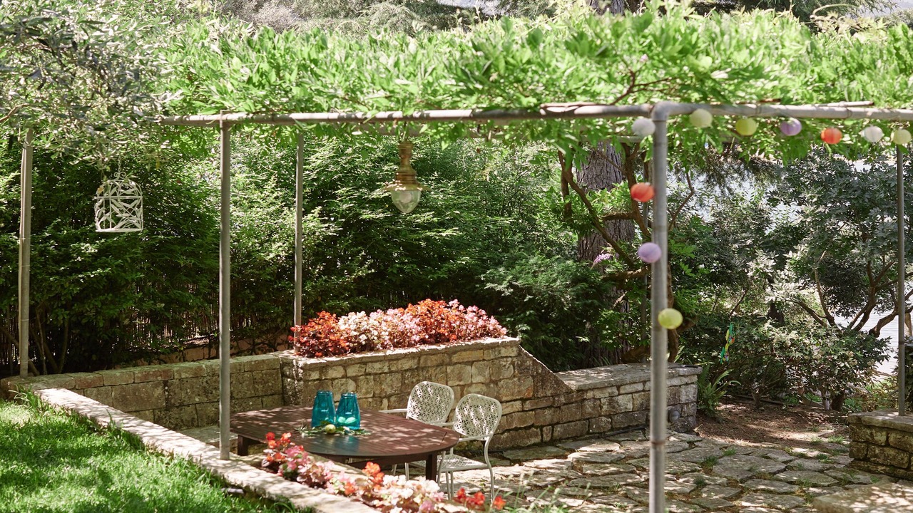 Photo of Outdoor in Yenion