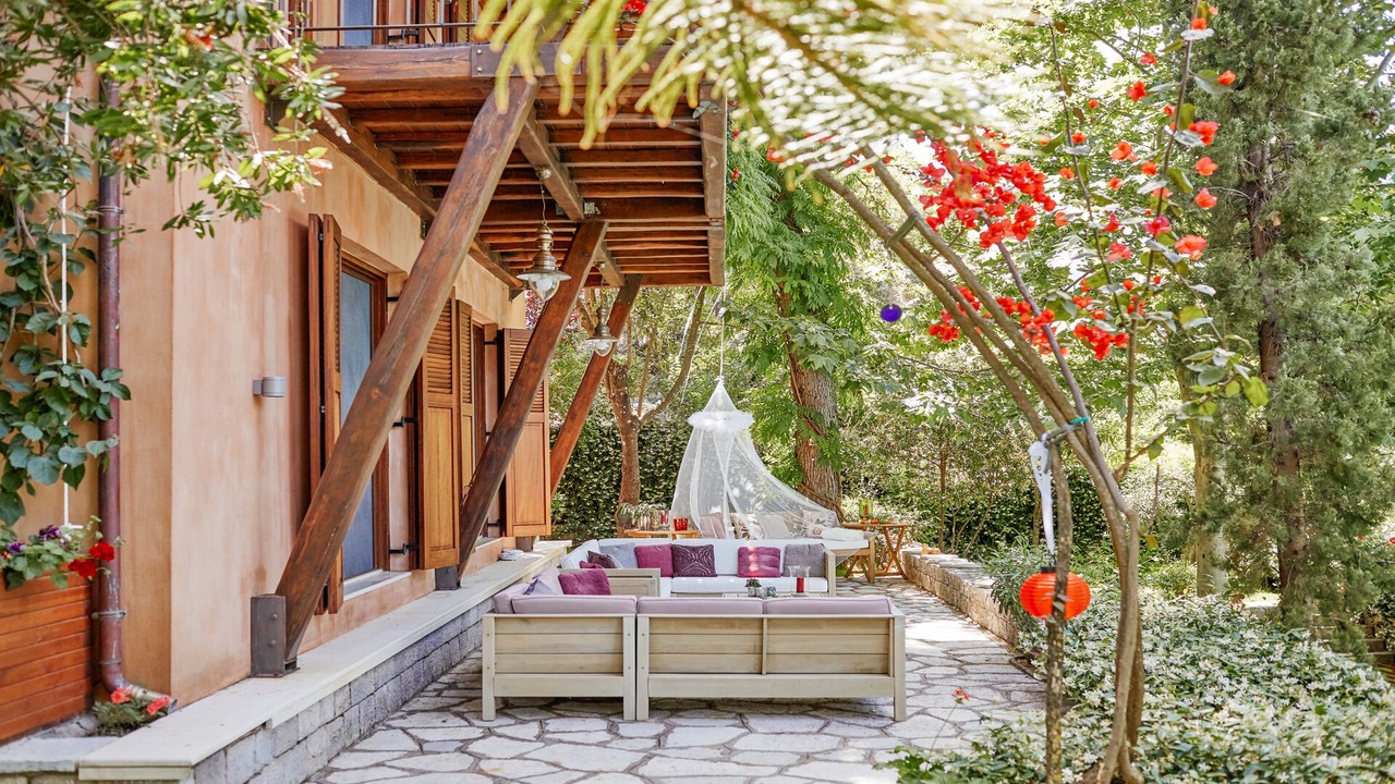 Photo of Patio Balcony in Yenion