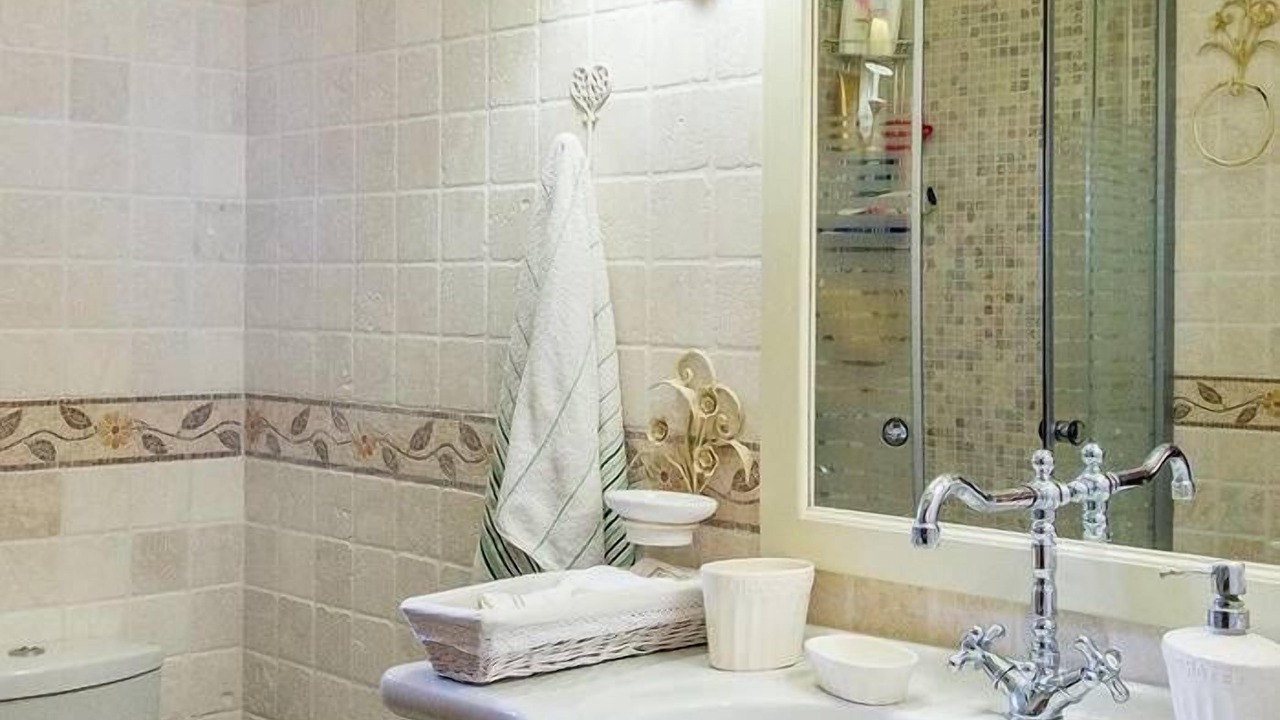 Photo of Bathroom in Sitia