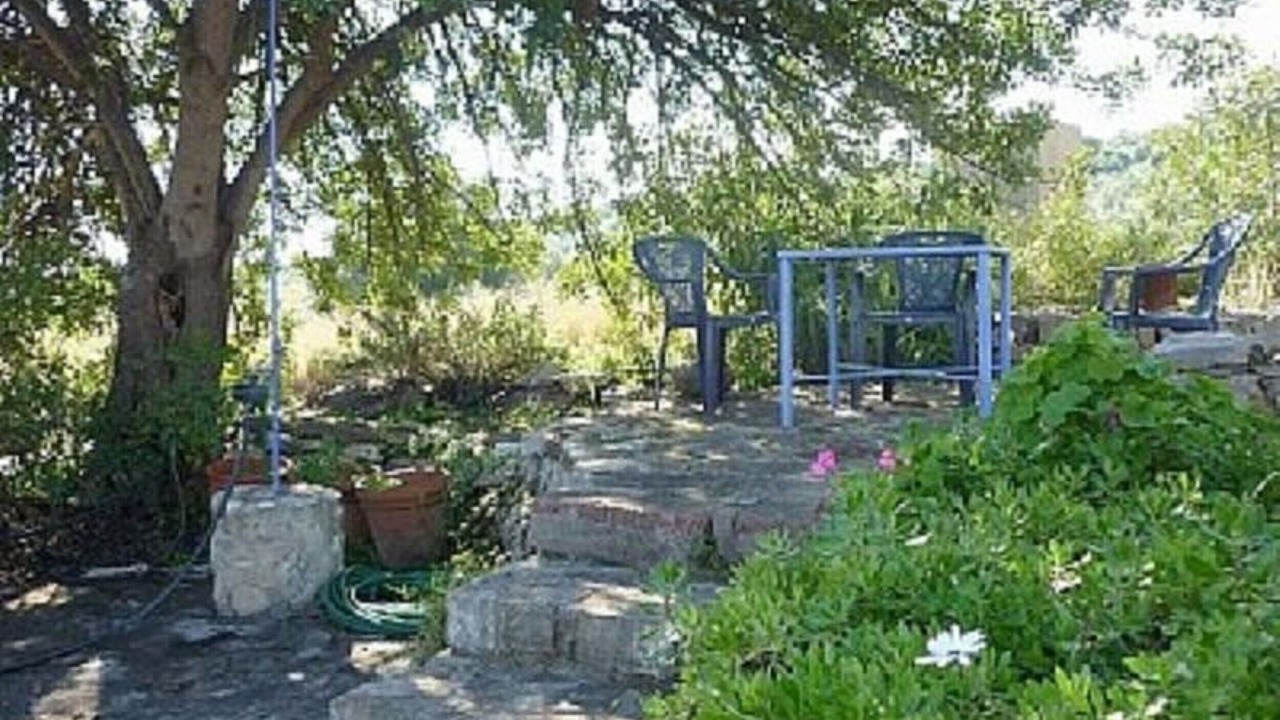 Photo of Outdoor in Aipeia