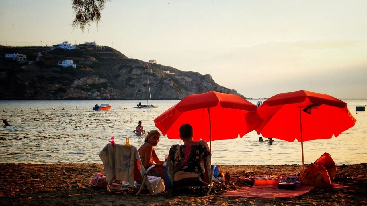 Photo of Others in Kini