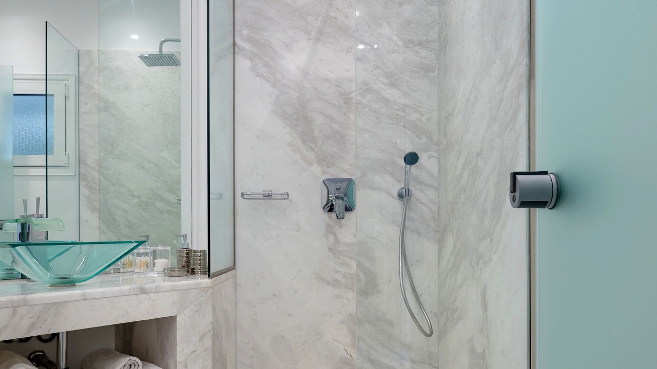 Photo of Bathroom in Skinaria
