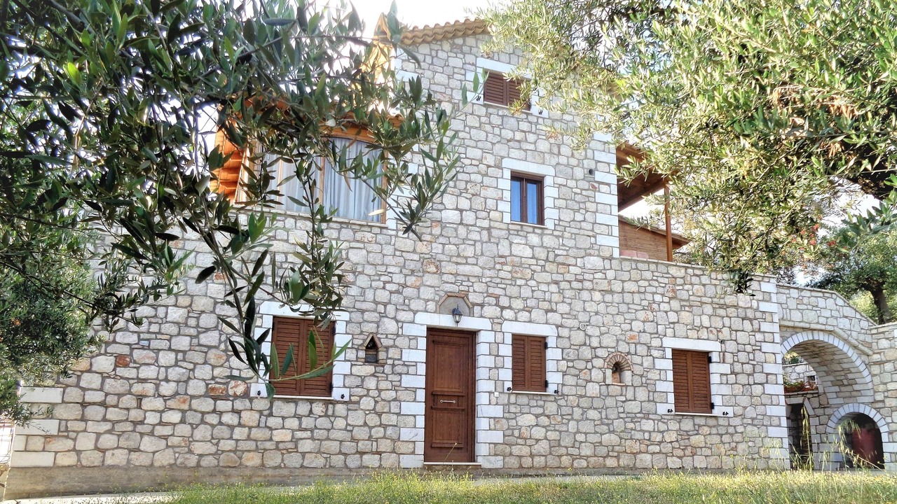 Photo of Outdoor in Diasella
