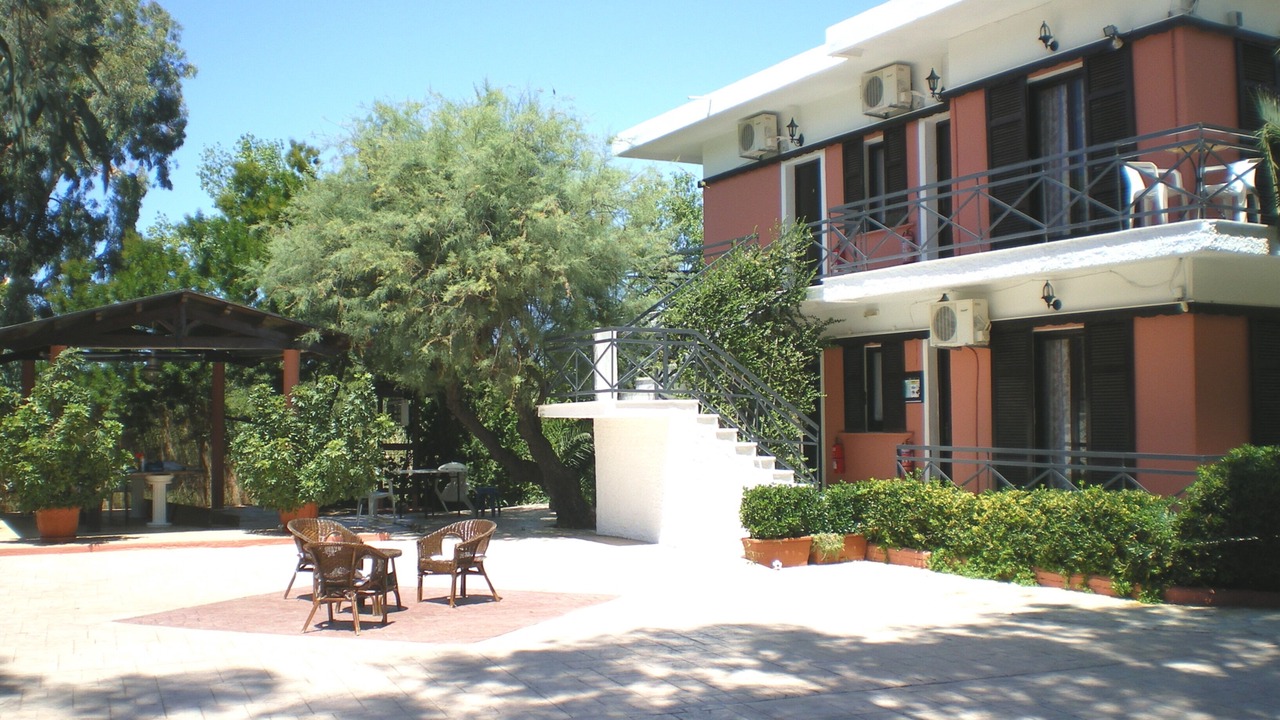Photo of Patio Balcony in Molos