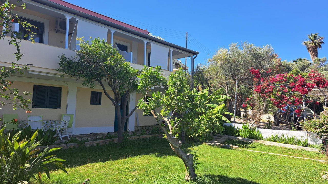 Photo of Outdoor in Kompi
