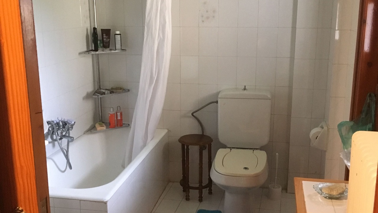 Photo of Bathroom in Aigio