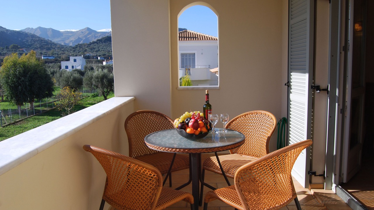 Photo of Outdoor in Longos