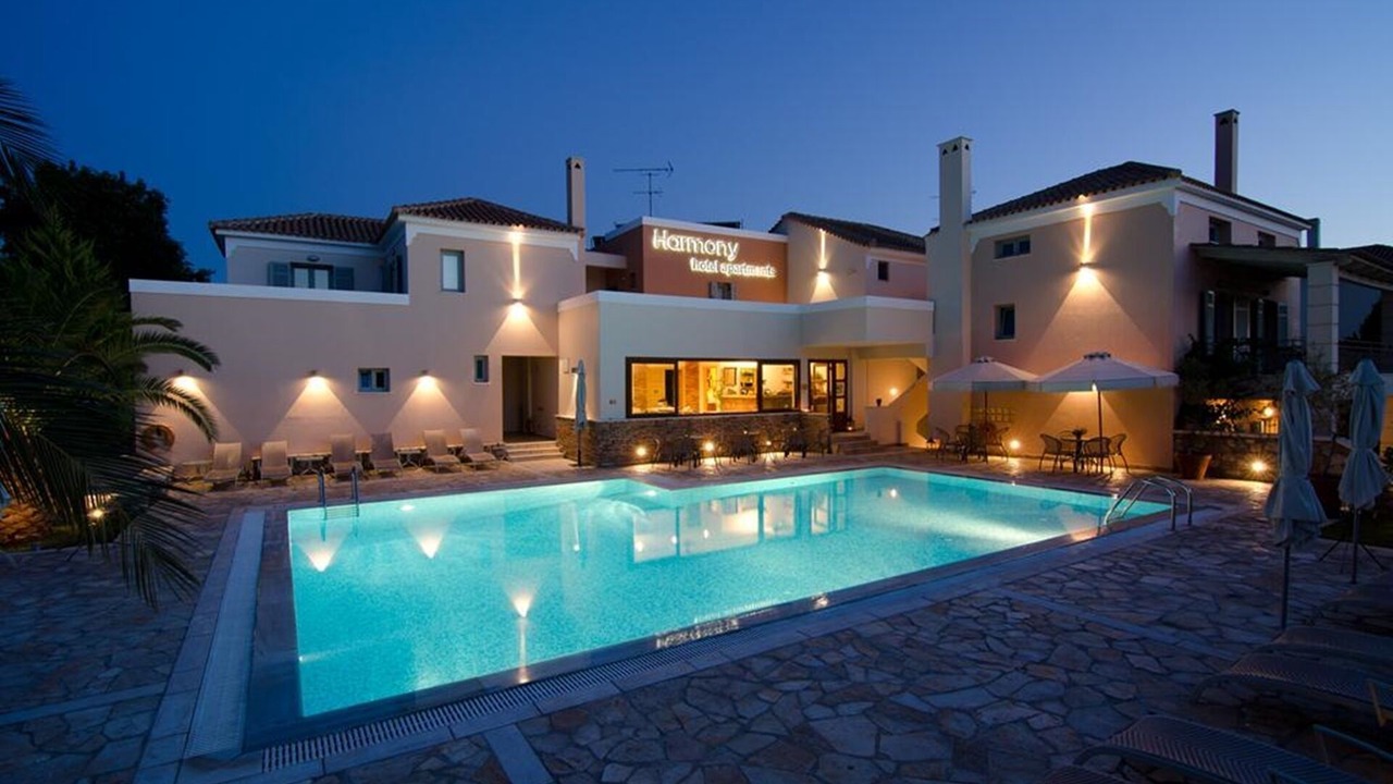 Photo of Outdoor in Longos