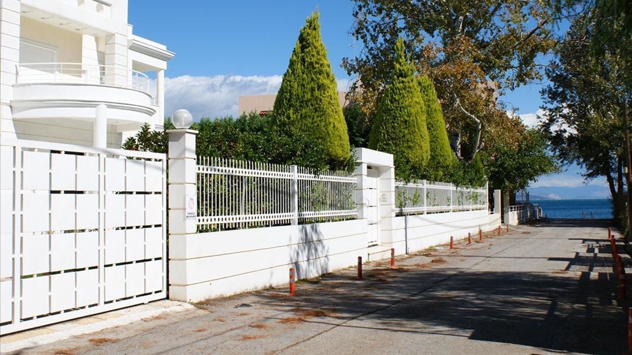 Photo of Outdoor in Longos