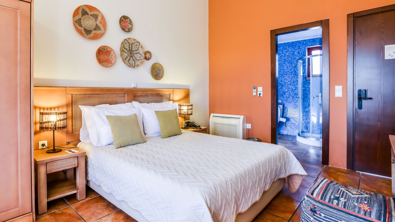 Photo of Bedroom in Varos