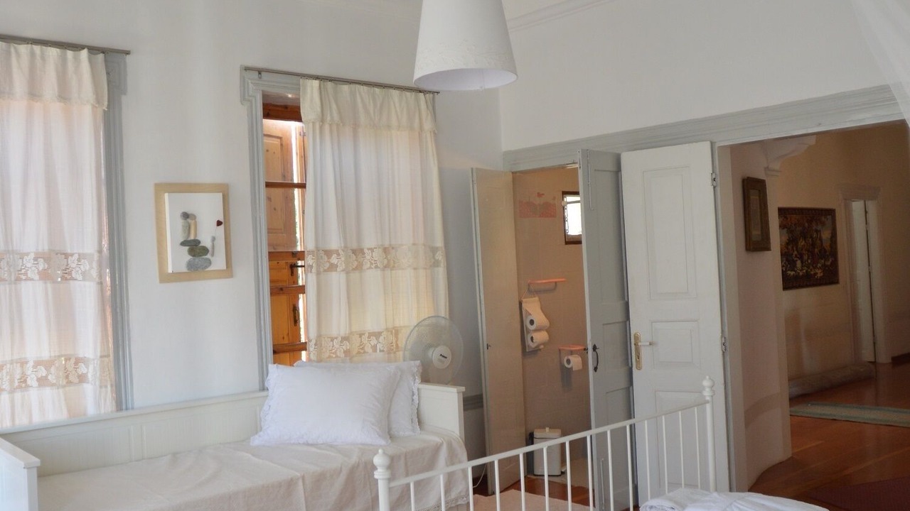 Photo of Bedroom in Mithimna