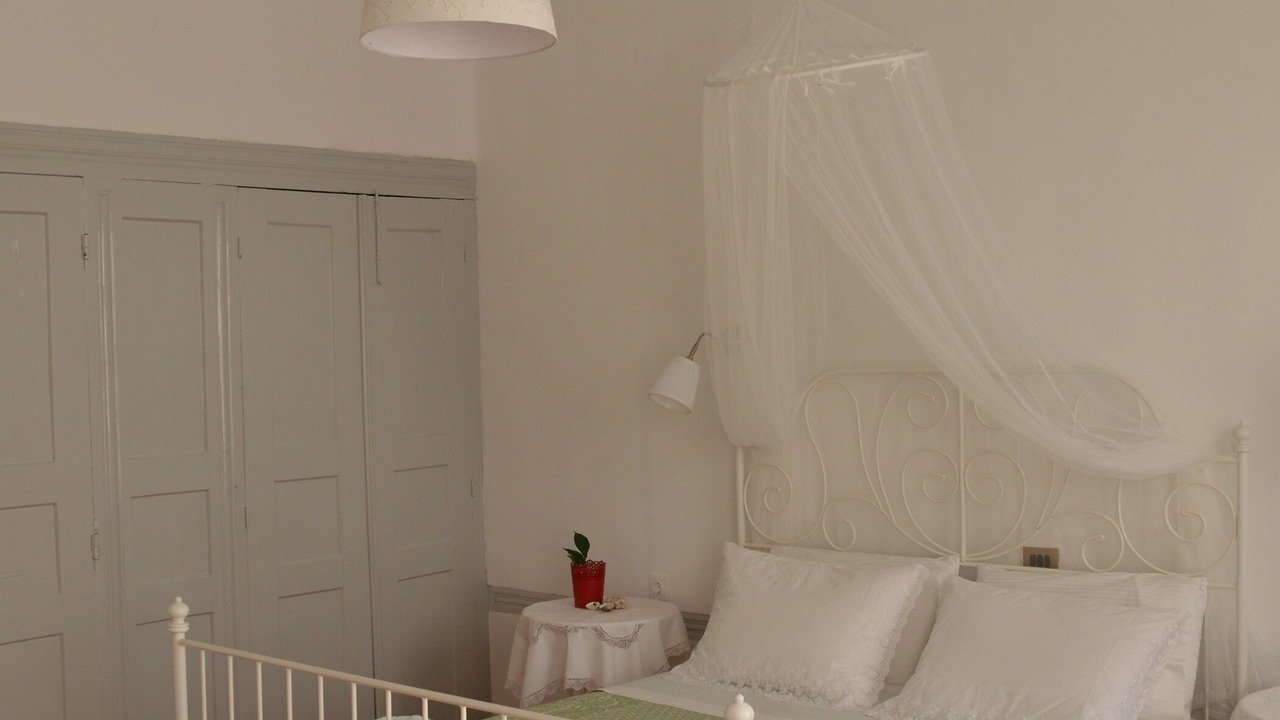 Photo of Bedroom in Mithimna