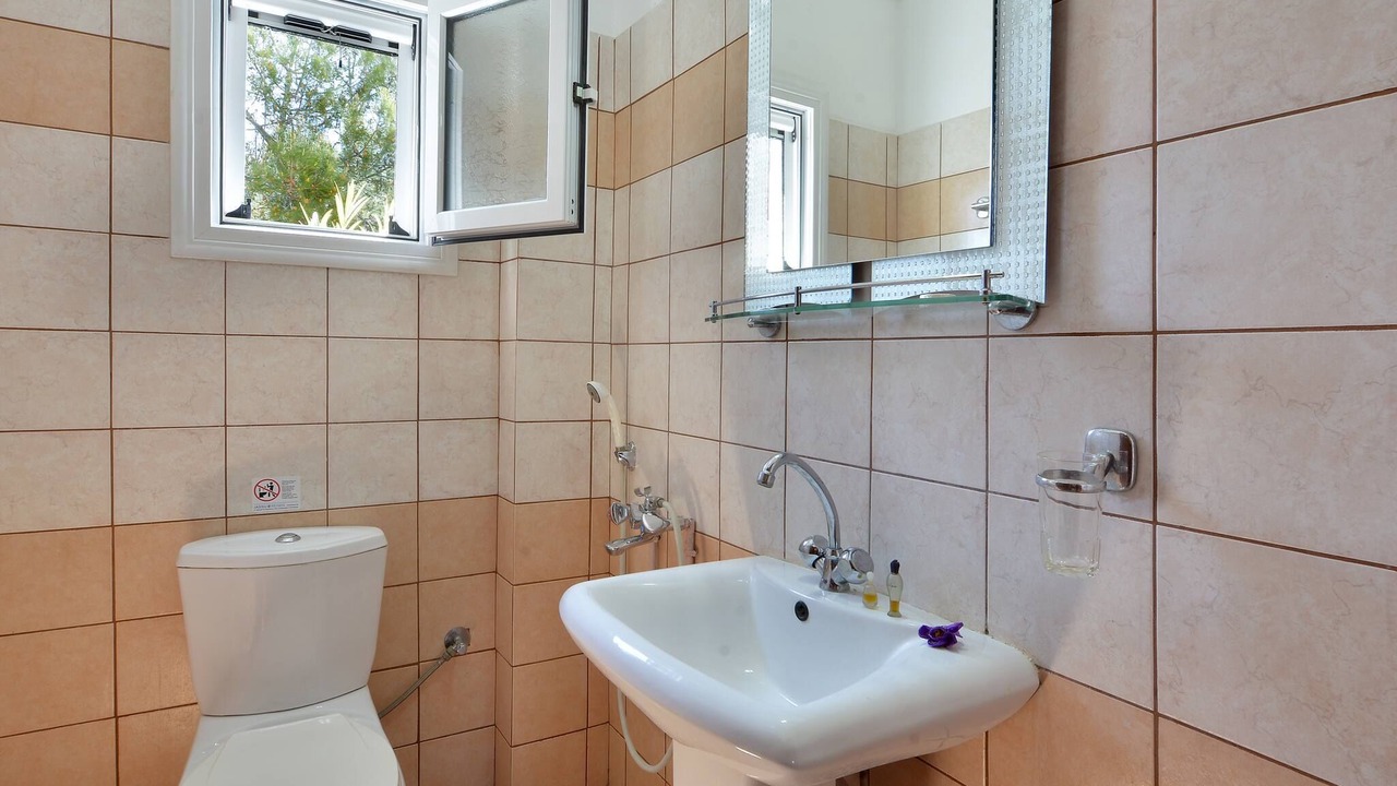 Photo of Bathroom in Agios Matthaios