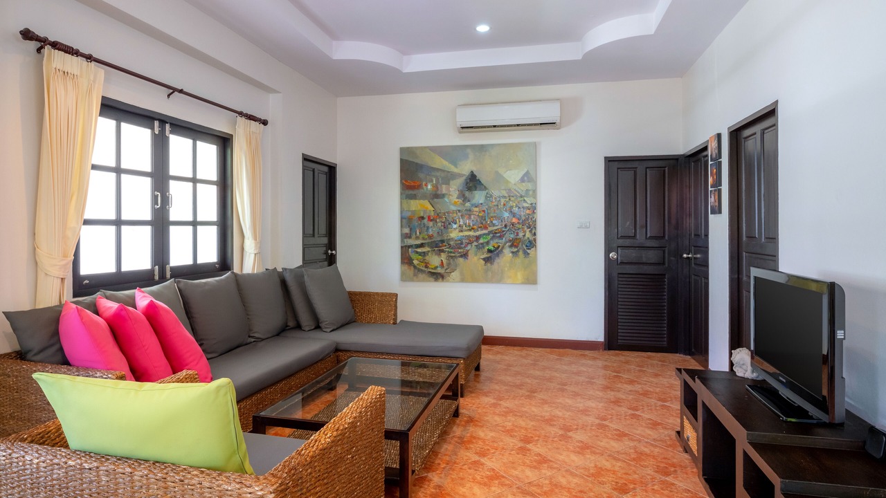 Photo of Livingroom in Hin Lek Fai