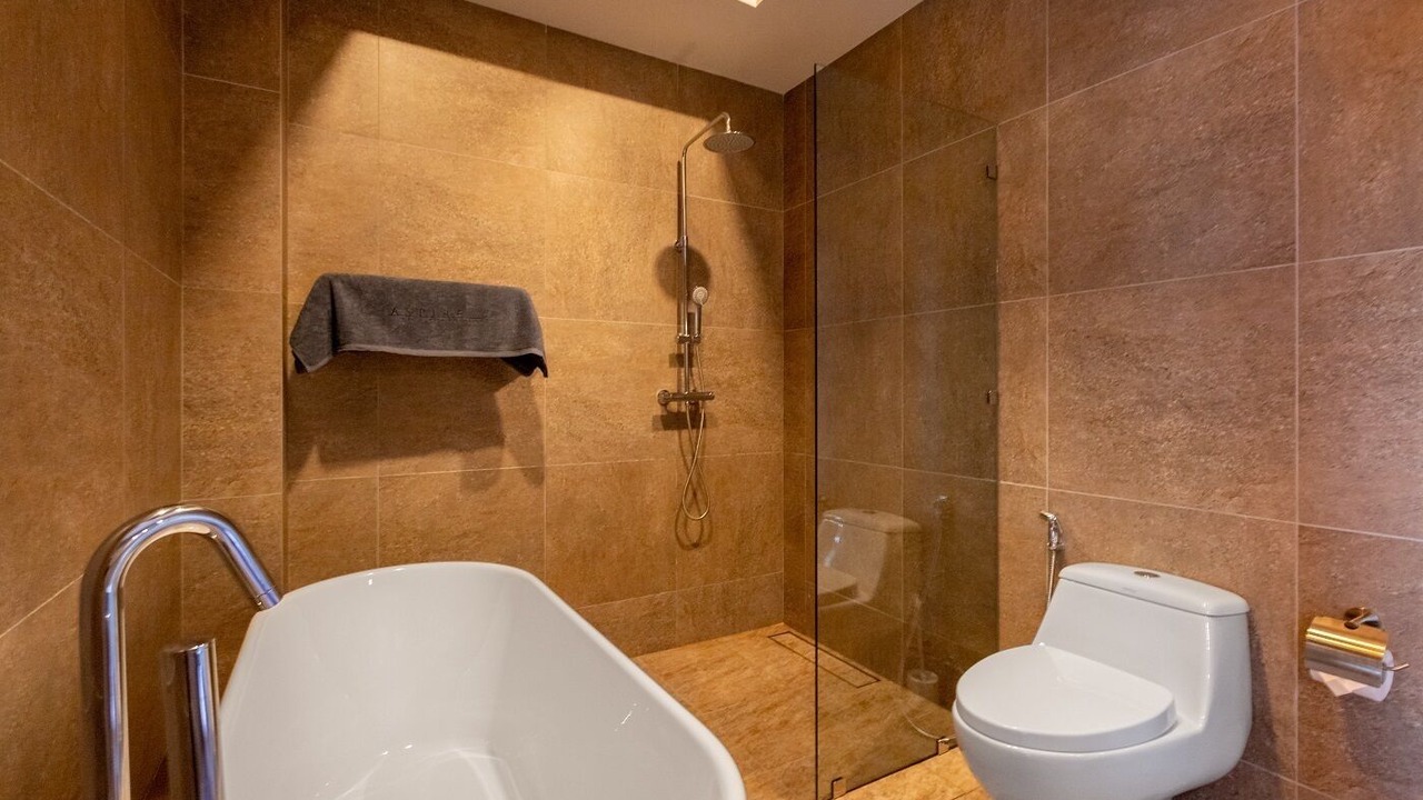 Photo of Bathroom in Haad Yao
