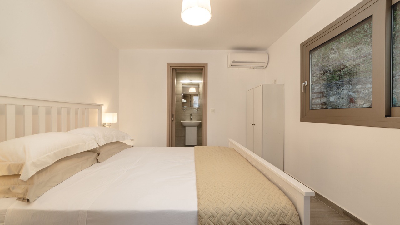 Photo of Bedroom in Argassi