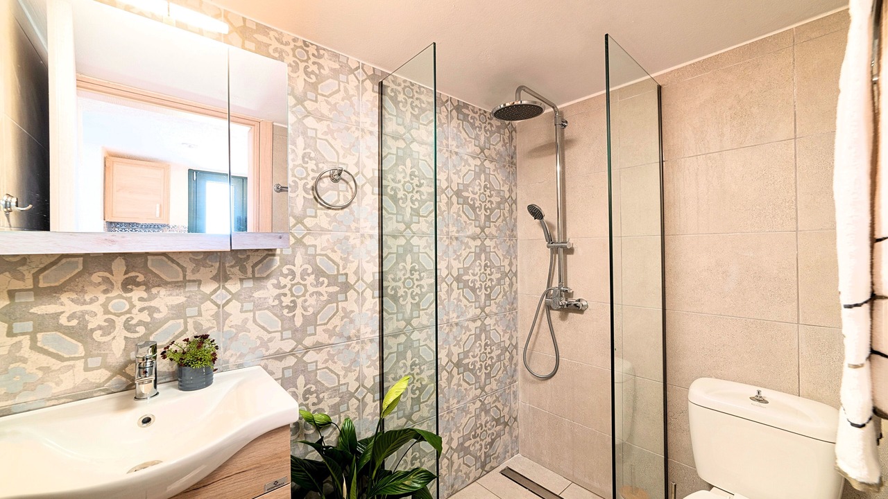 Photo of Bathroom in Istron