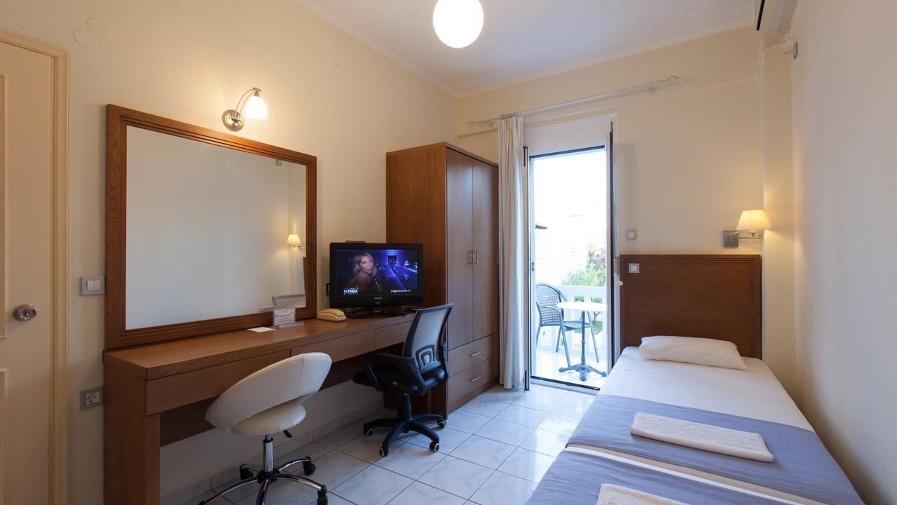 Photo of Bedroom in Kalathas