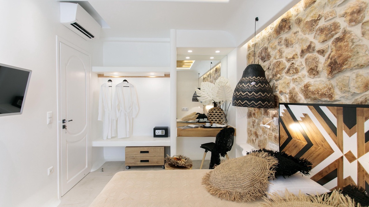 Photo of Bedroom in Naxos Town