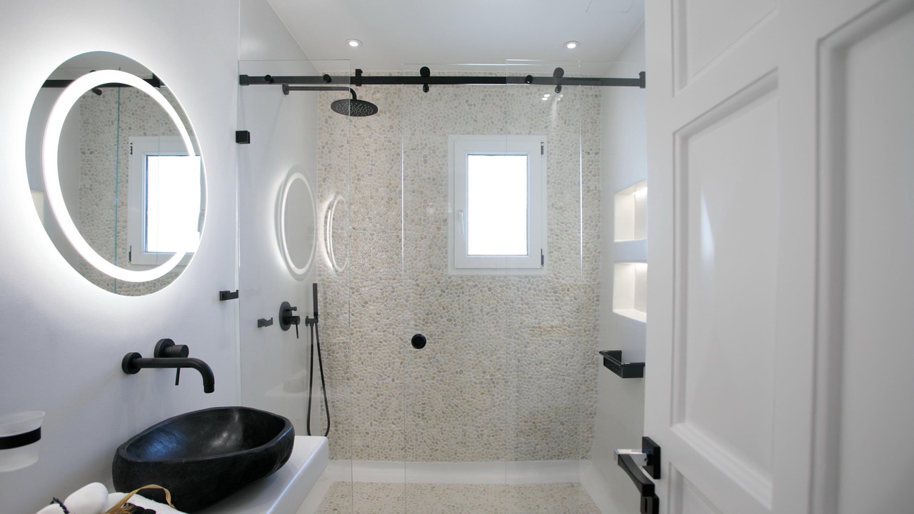 Photo of Bathroom in Naxos Town