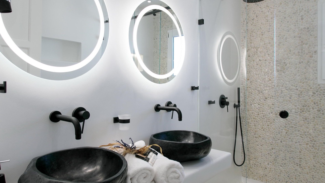 Photo of Bathroom in Naxos Town