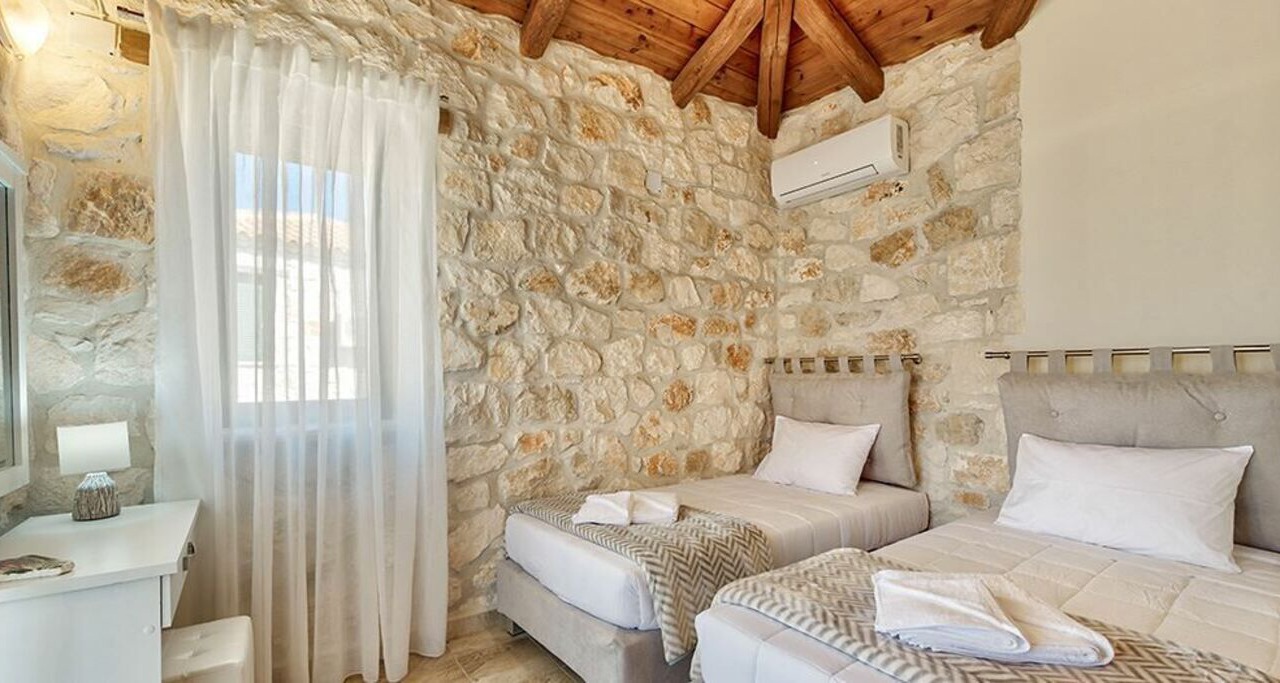 Photo of Bedroom in Psarou