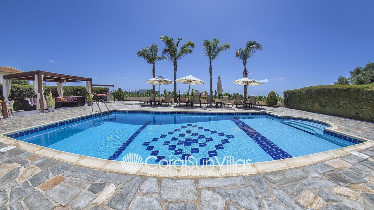 Photo of Outdoor in Pegeia
