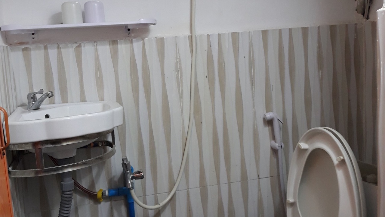 Photo of Bathroom in Chamkar Mon