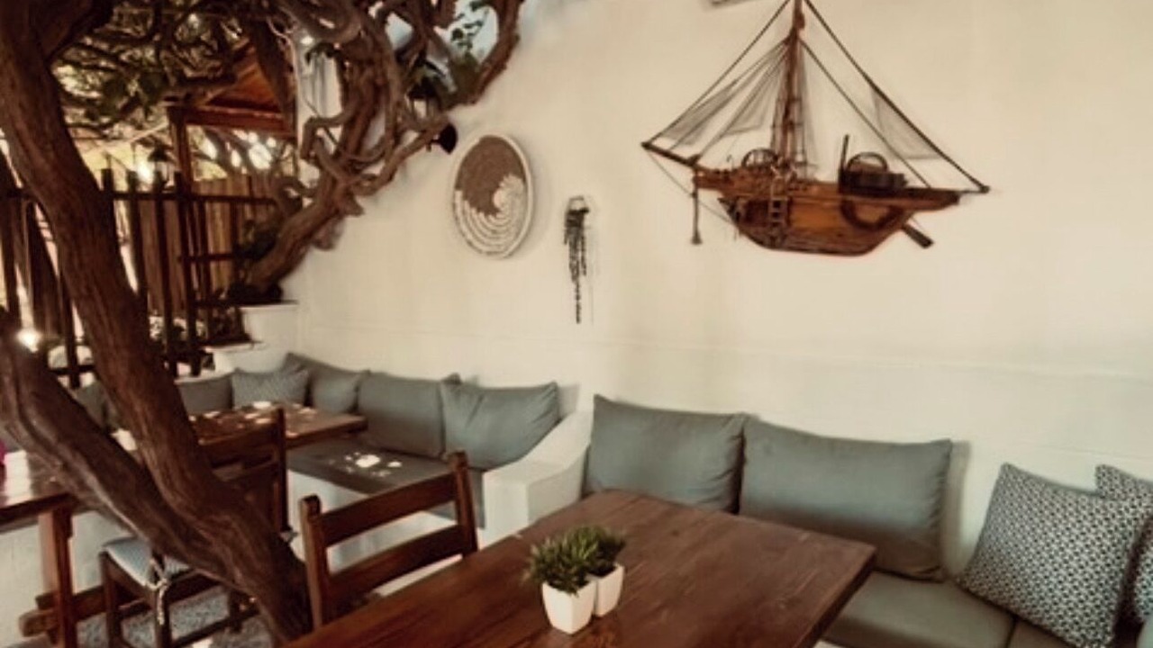 Photo of Outdoor in Adamas