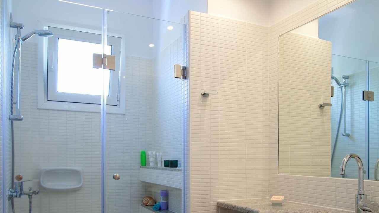 Photo of Bathroom in Kalathas